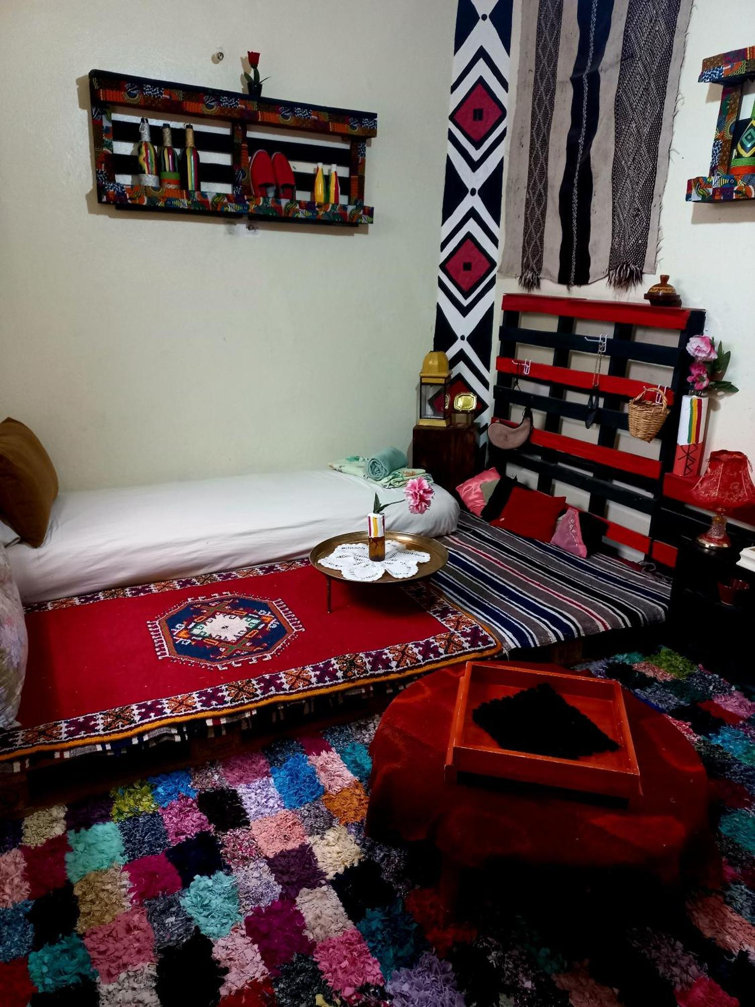 Berber Famelly Room Ouarzazate Bagian luar foto